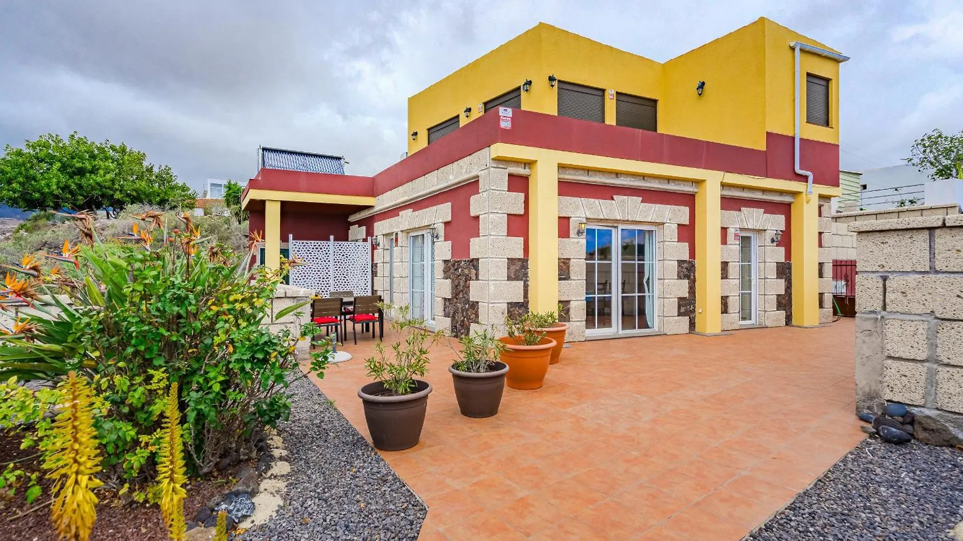 Finca Aurora Apartment 1 Sea View contacts